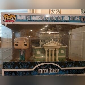 Funko Haunted Mansion Attraction with Butler Vinyl Set